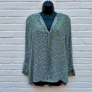 Bobeau Floral Green & Blue Hi Lo Blouse, SZ M NWOT